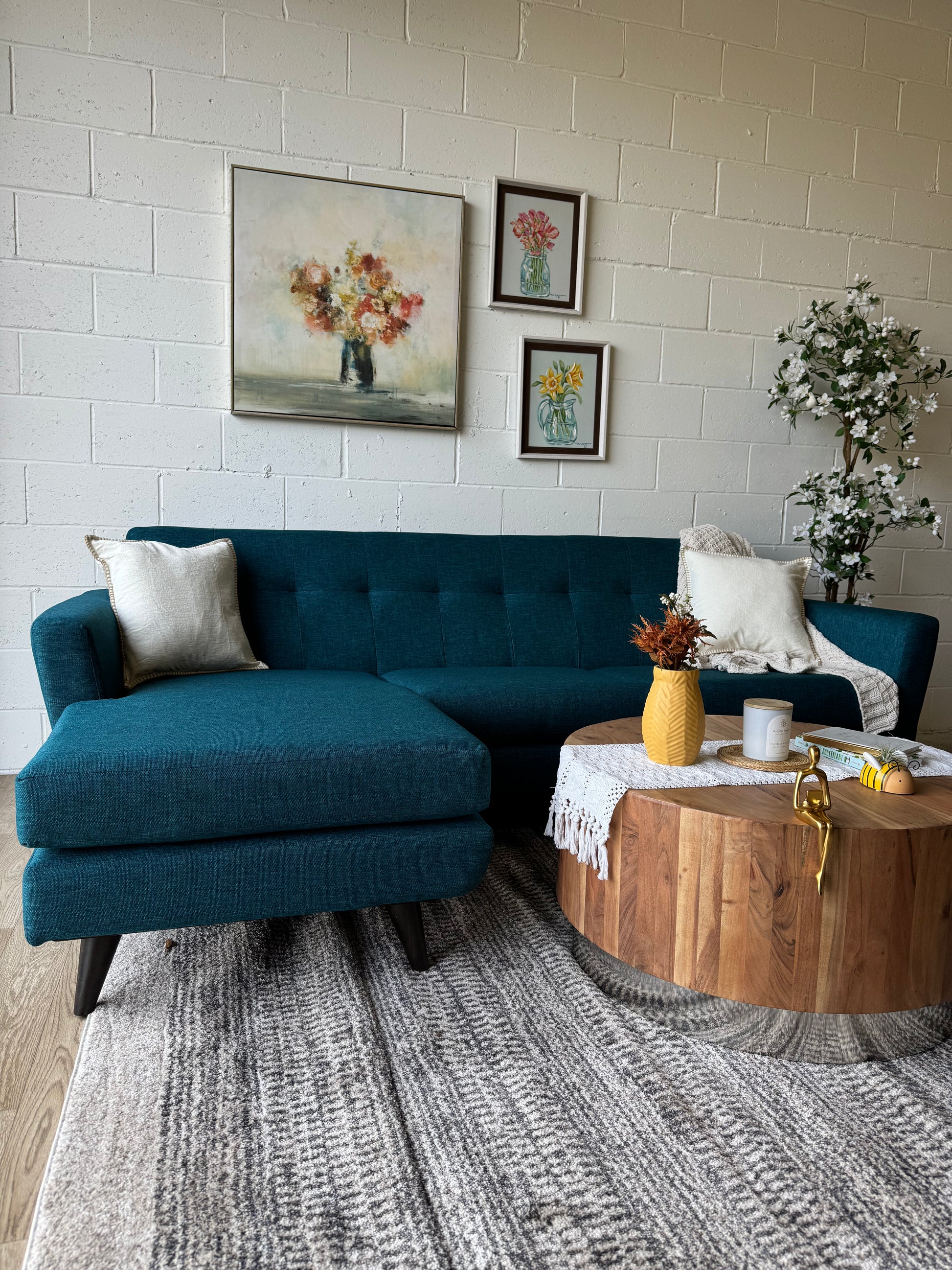 Hughes Reversible Sectional